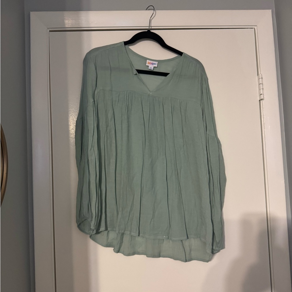 Women's Green Top